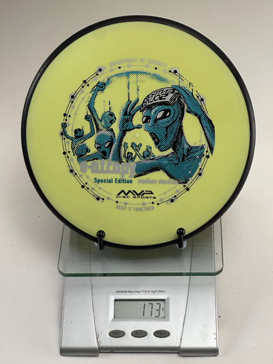 MVP Entropy Special Edition Medium Electron (Department of Entropy) Yellow/Black