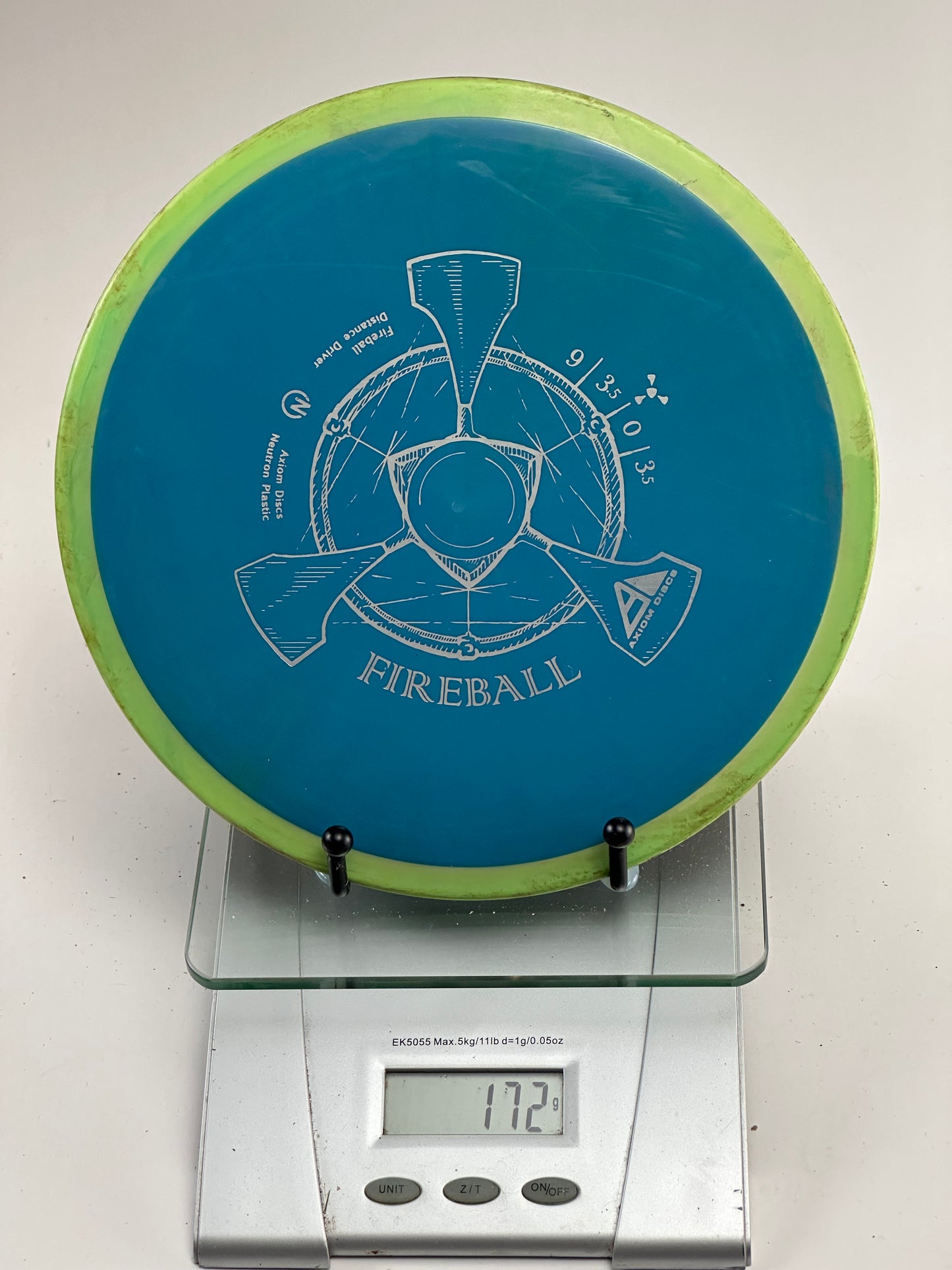 MVP Neutron Fireball – Blue w/ Green Rim (172g) | Used