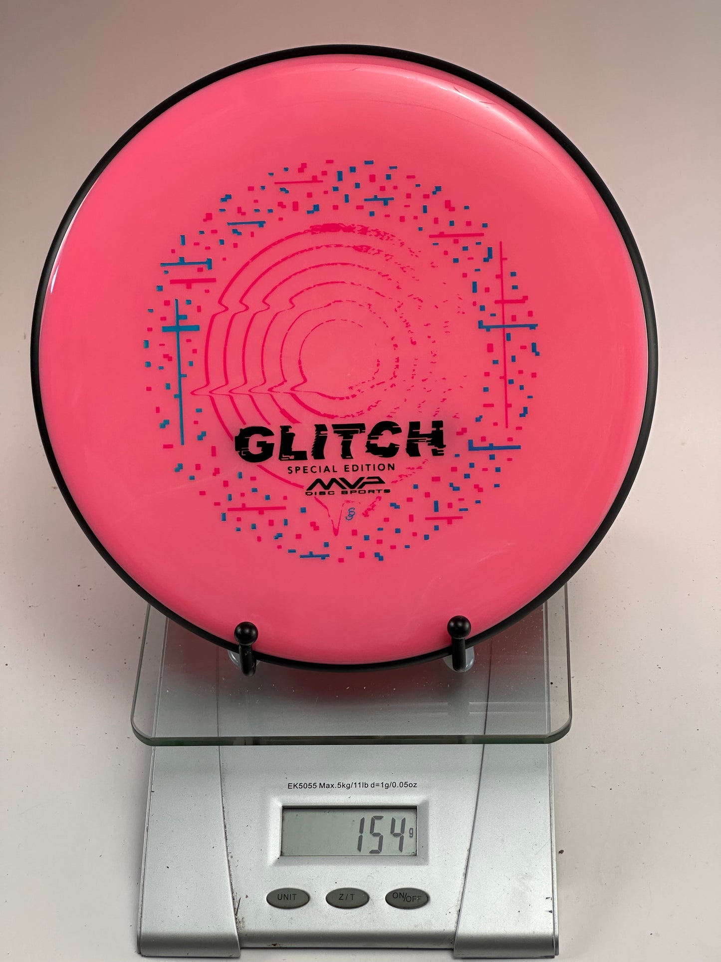 MVP Neutron Glitch (Special Edition) – Pink w/ Black Rim
