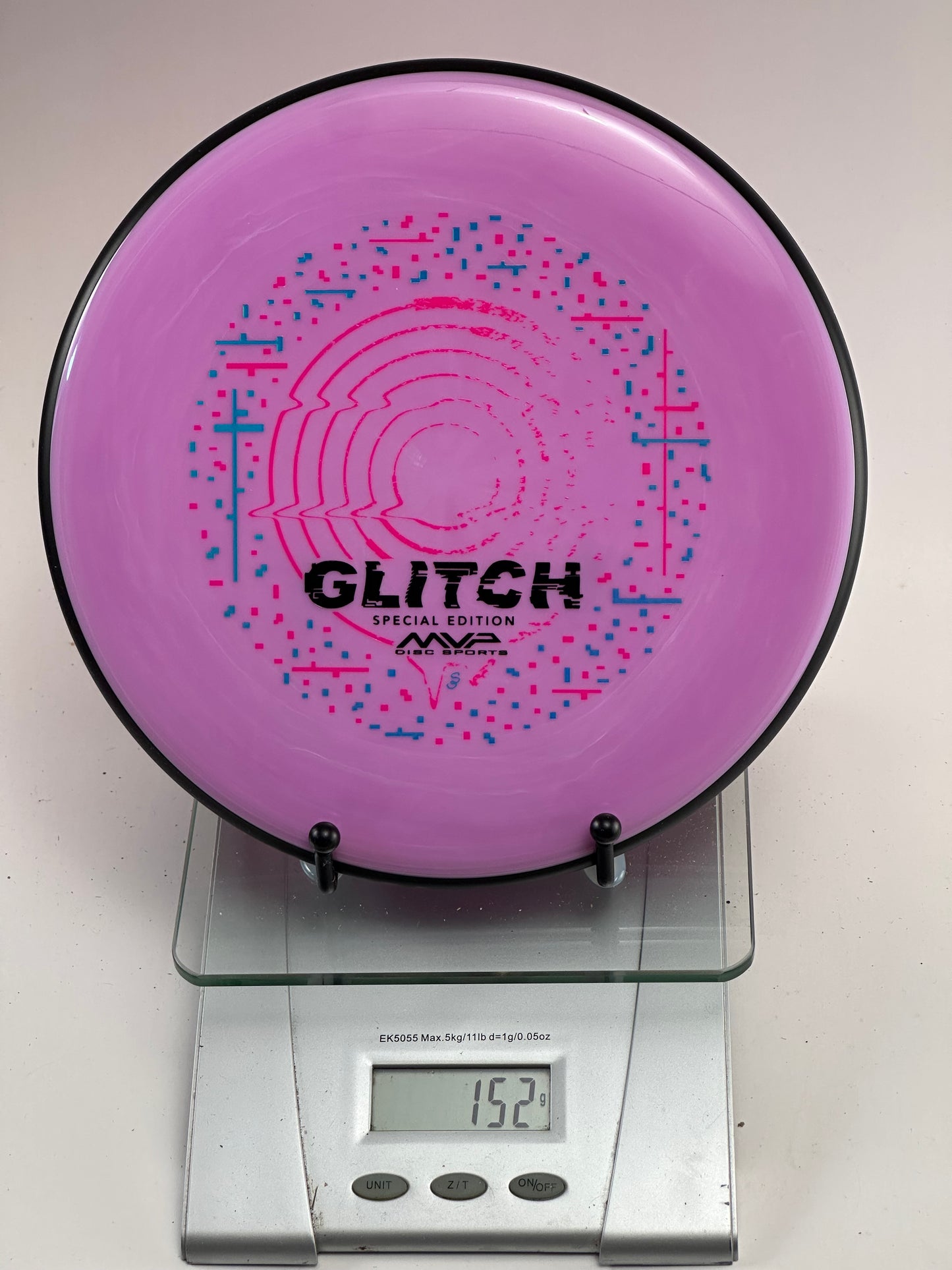 MVP Neutron Glitch Special Edition – Pink w/ Black Rim (152g)