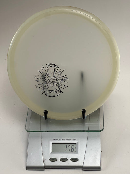 MVP Eclipse Glow Hex (Lab Second) – Beaker Stamp