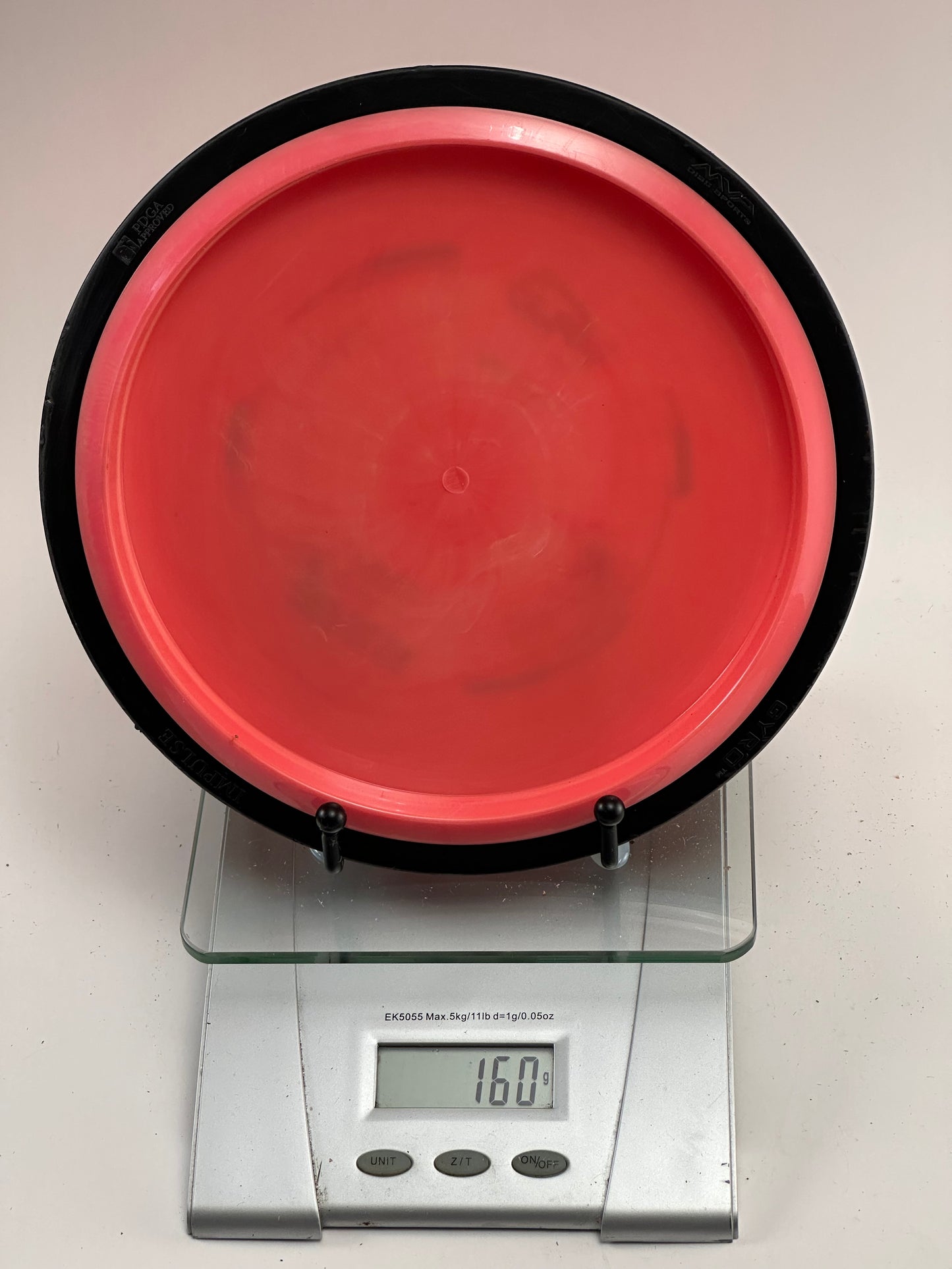 MVP Neutron Impulse Distance Driver - Red with Black Rim (160g)