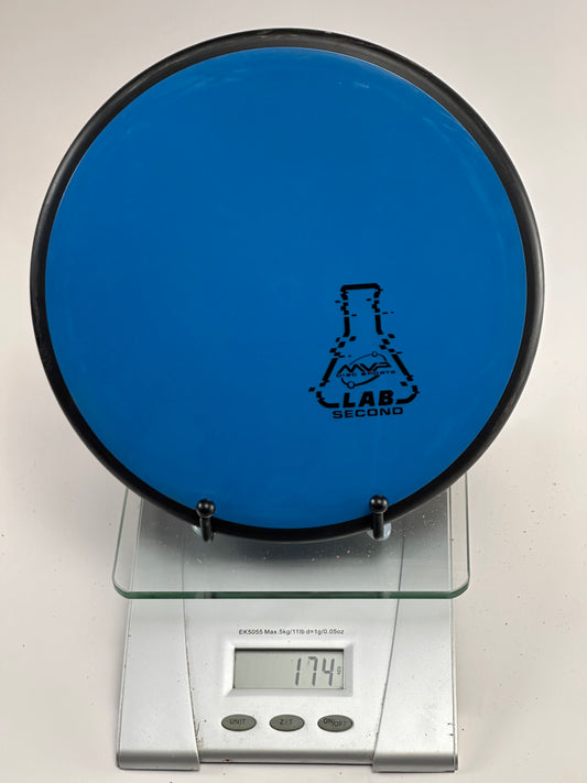 MVP Neutron Matrix (Lab Second) Midrange, Blue/Black Rim 174g