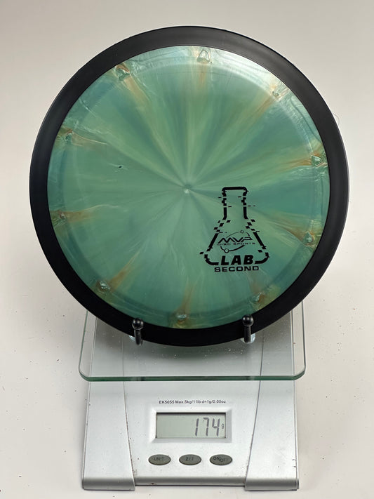 MVP Neutron Octane (Lab Second) Distance Driver