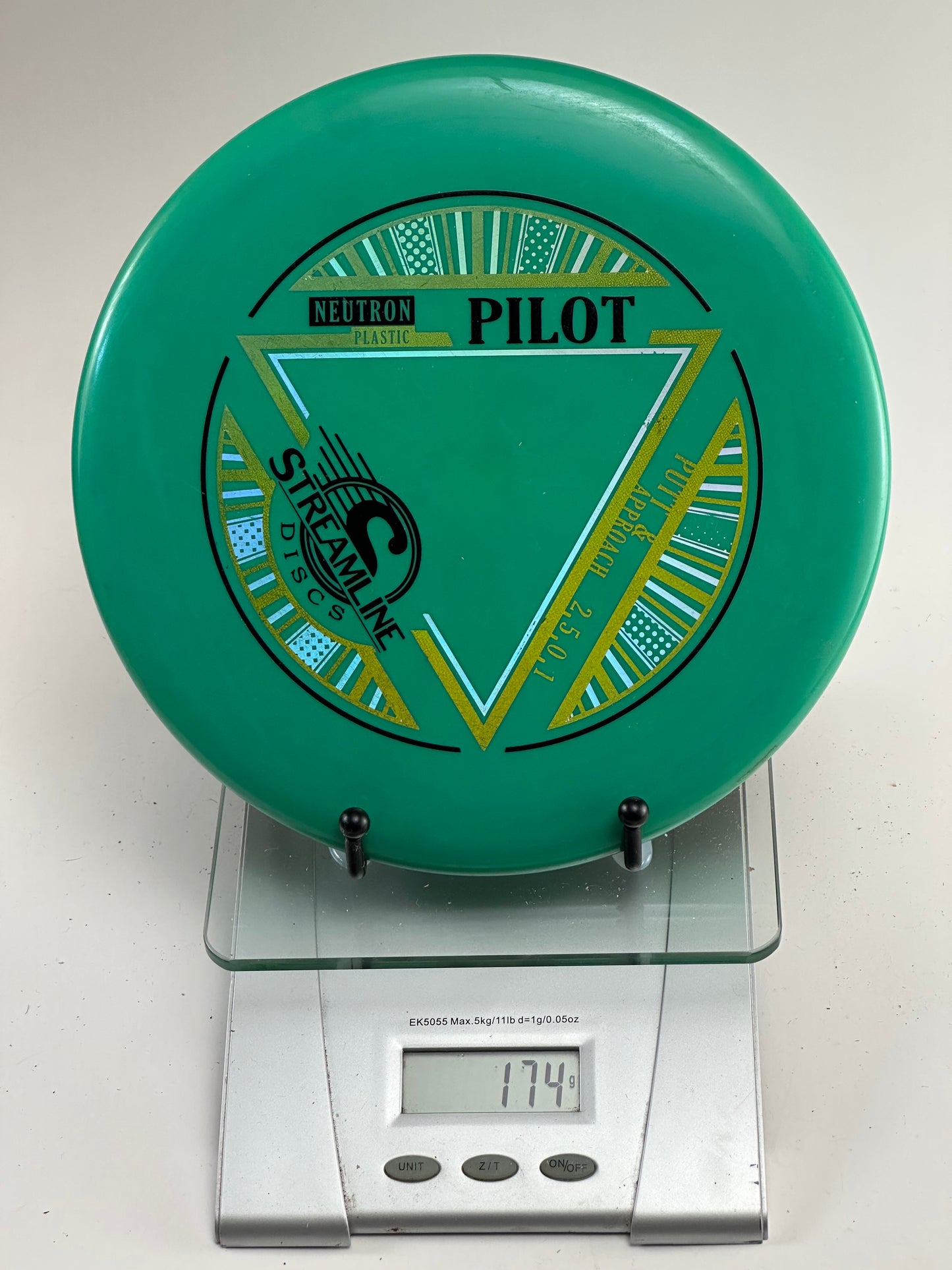Streamline Neutron Pilot Putter 174g Green