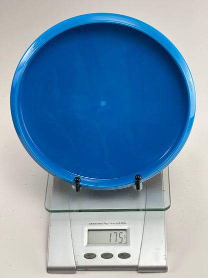 MVP Neutron Pilot Putter (Blue, 171g)