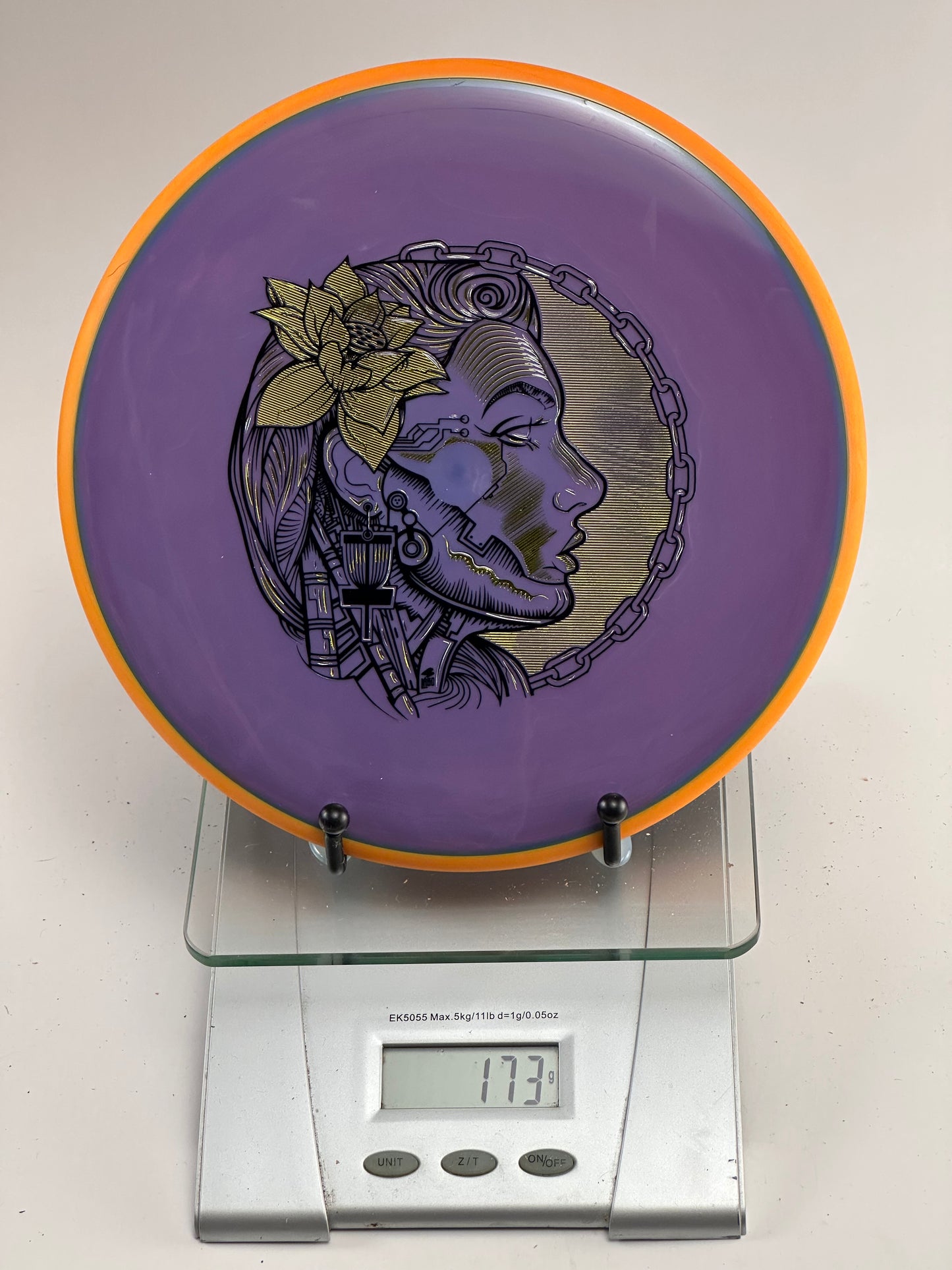 MVP Neutron Proxy Putter – Purple w/ Orange Rim (Cyberpunk Stamp)