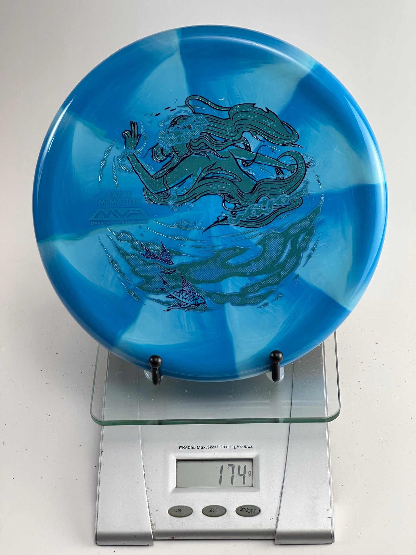 MVP Neutron Range – Eagle McMahon Team Series (174g) Blue Swirl