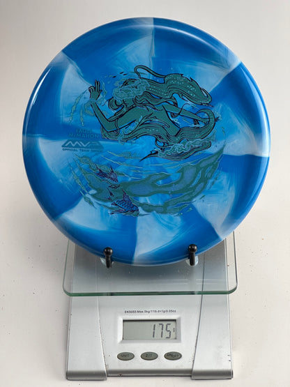 MVP Range Neutron (Eagle McMahon Team Series) – Blue/White Swirl