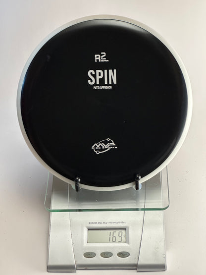 MVP R2 Neutron Spin Putter/Approach (169g) Black/White