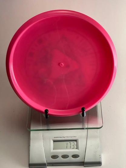MVP Neutron Stabilizer Putter (Factory Misprint) - Pink