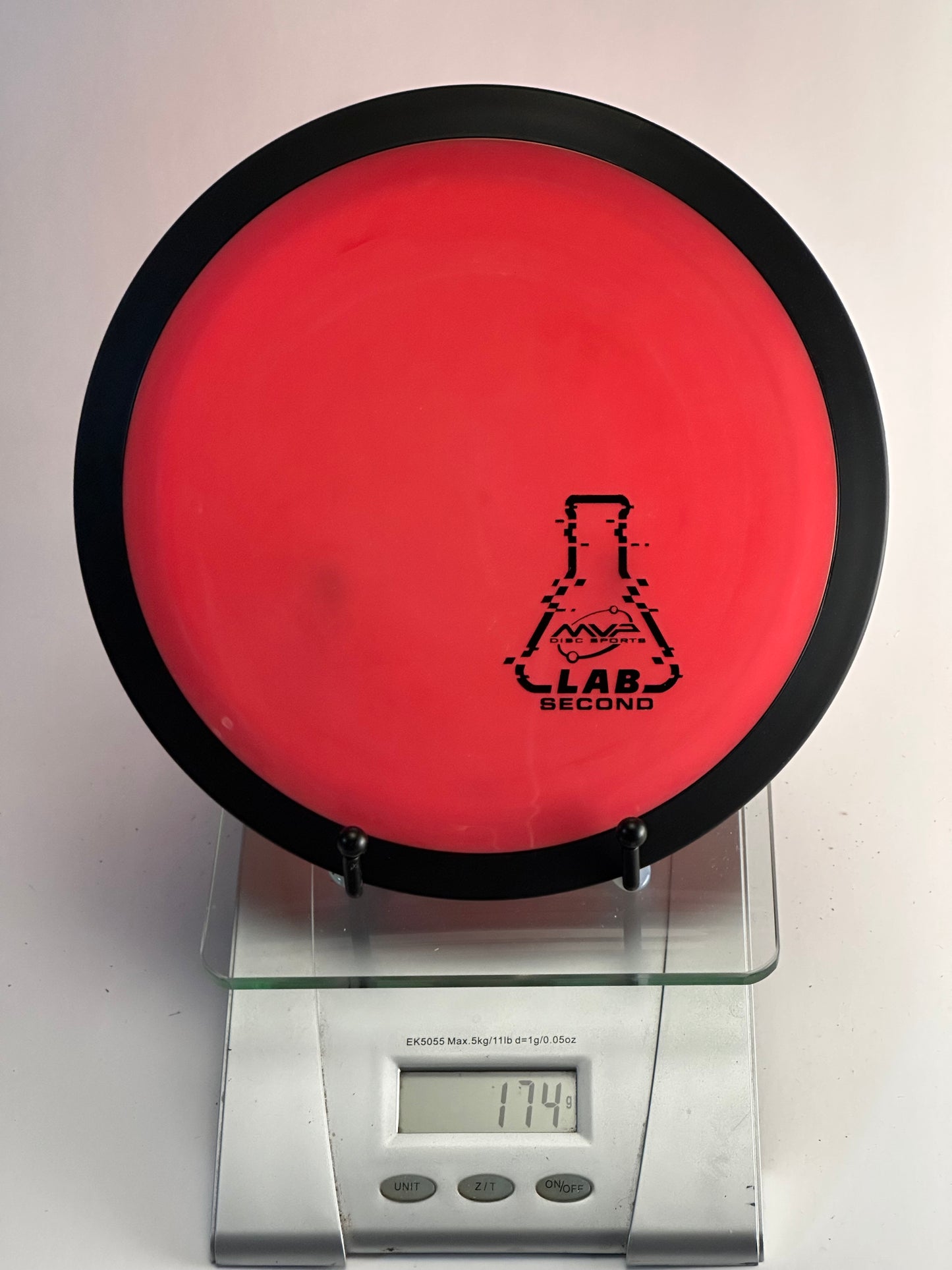 MVP Teleport Neutron Lab Second Distance Driver - Red/Black Rim