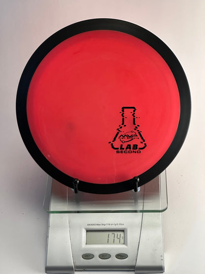 MVP Teleport Neutron Lab Second Distance Driver - Red/Black Rim
