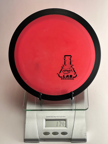MVP Neutron Teleport Lab Second Distance Driver (Red/Black Rim)