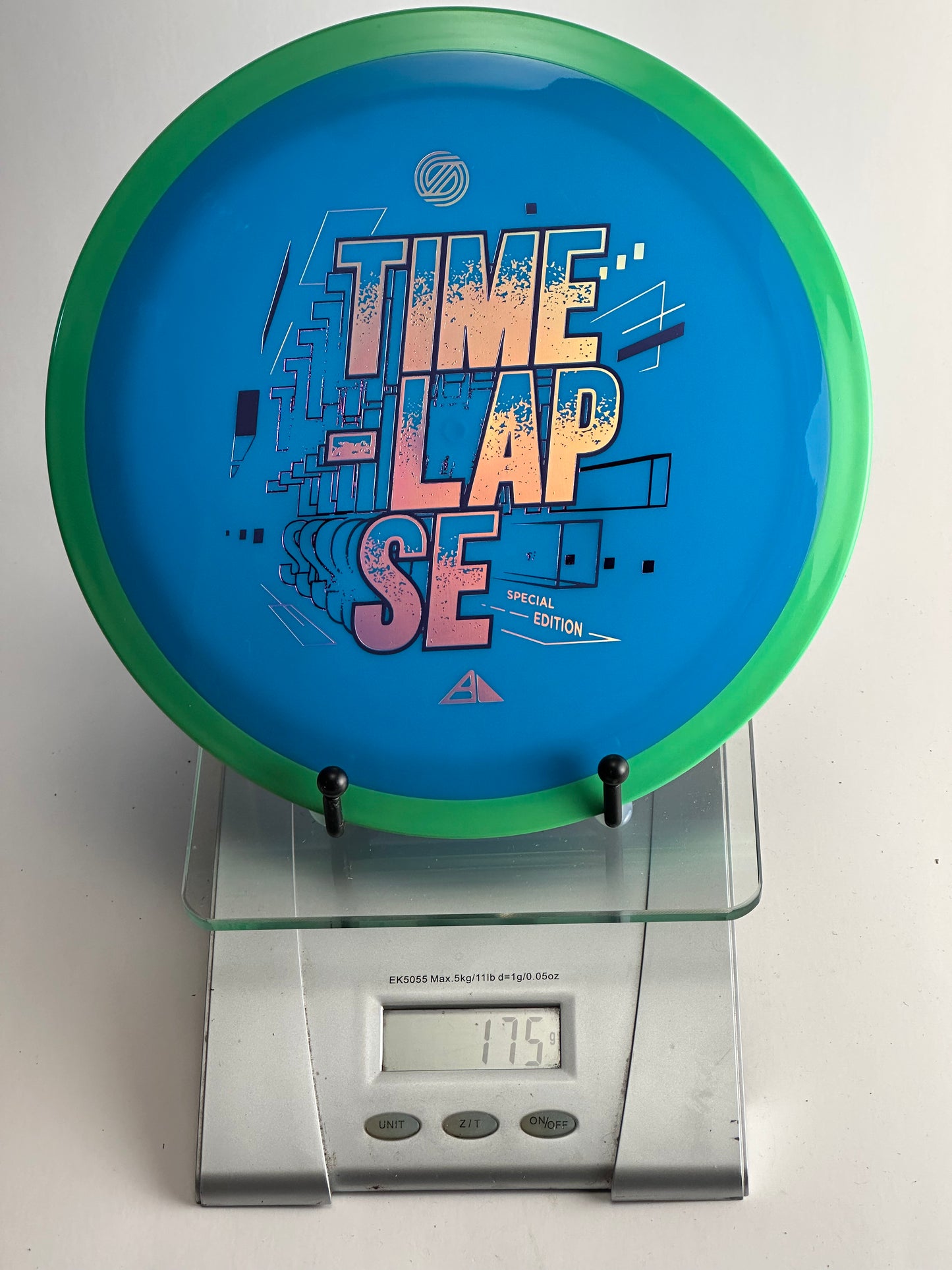 MVP Neutron Time-Lapse Special Edition Two-Tone Blue/Green (175g)