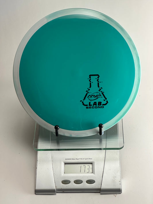 MVP Neutron Timelapse (Lab Second) – Teal/White Two-Tone 173g