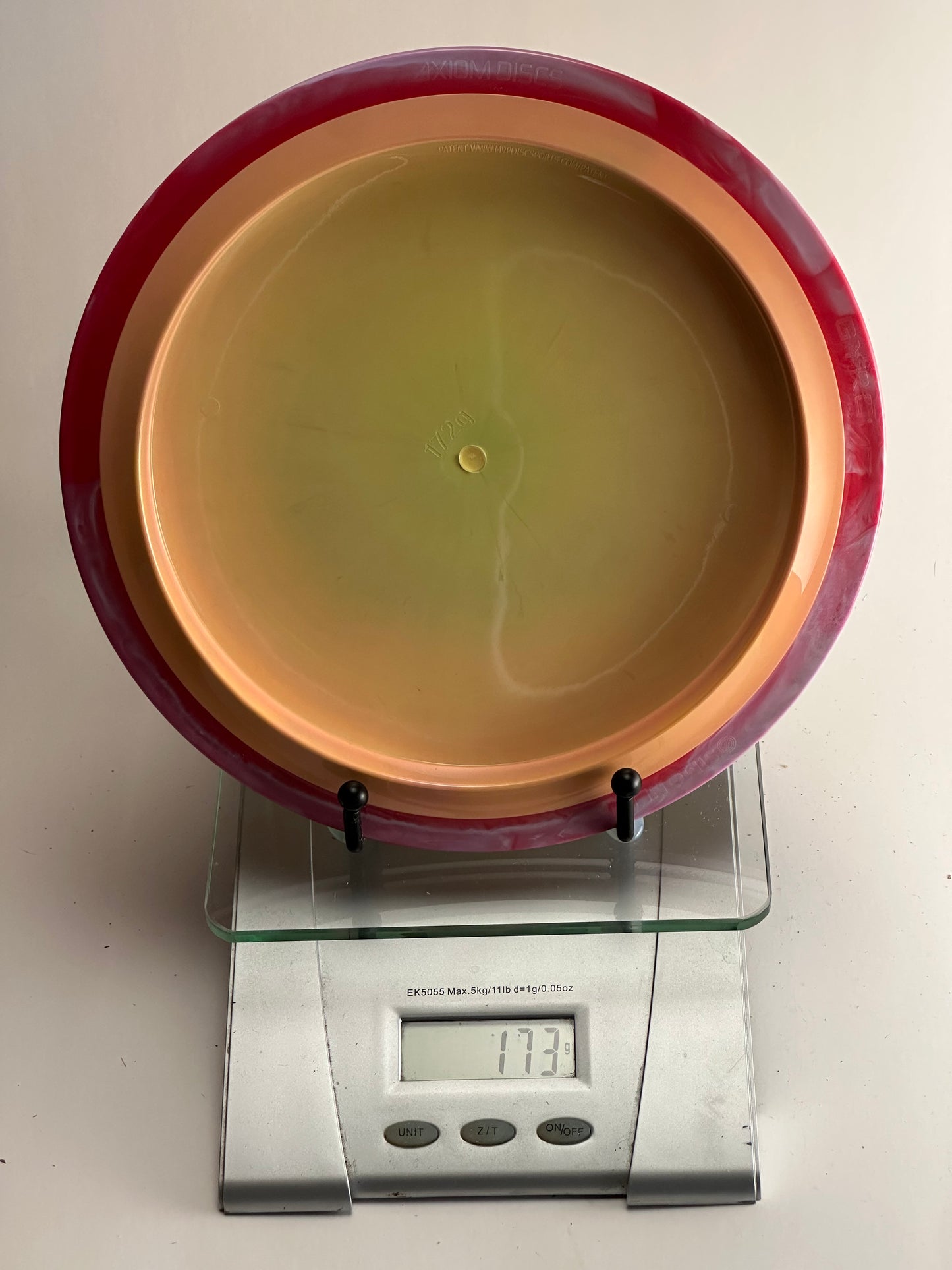 MVP Neutron Timelapse Lab Second (Two-Tone Yellow/Red)