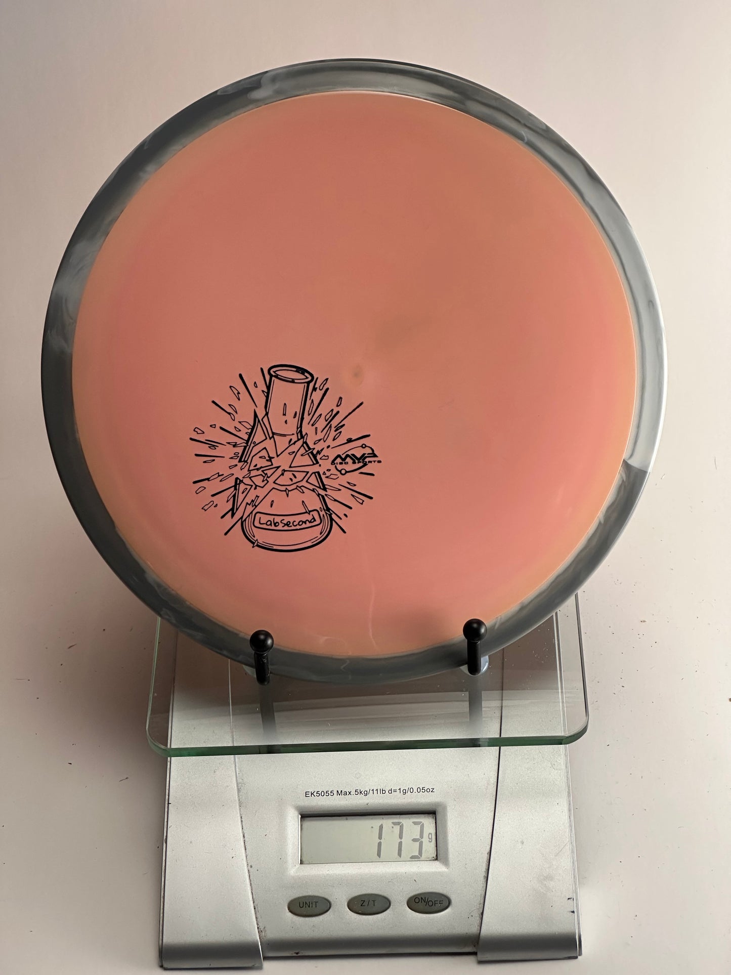 MVP Time-Lapse Neutron Lab Second Two-Tone (Peach/Gray) 173g