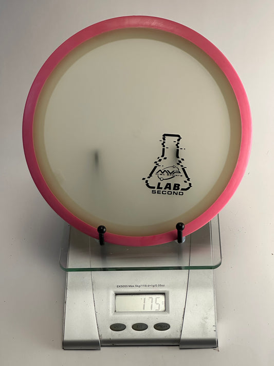 MVP Proton Virus Lab Second – Pink Rim / White Center