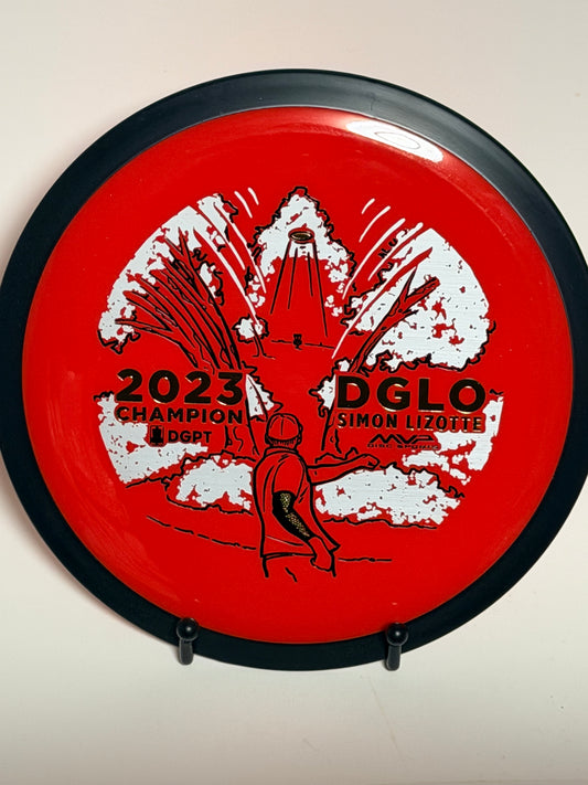MVP Neutron Wave – 2023 DGLO Champion Simon Lizotte (Red/Black Rim)