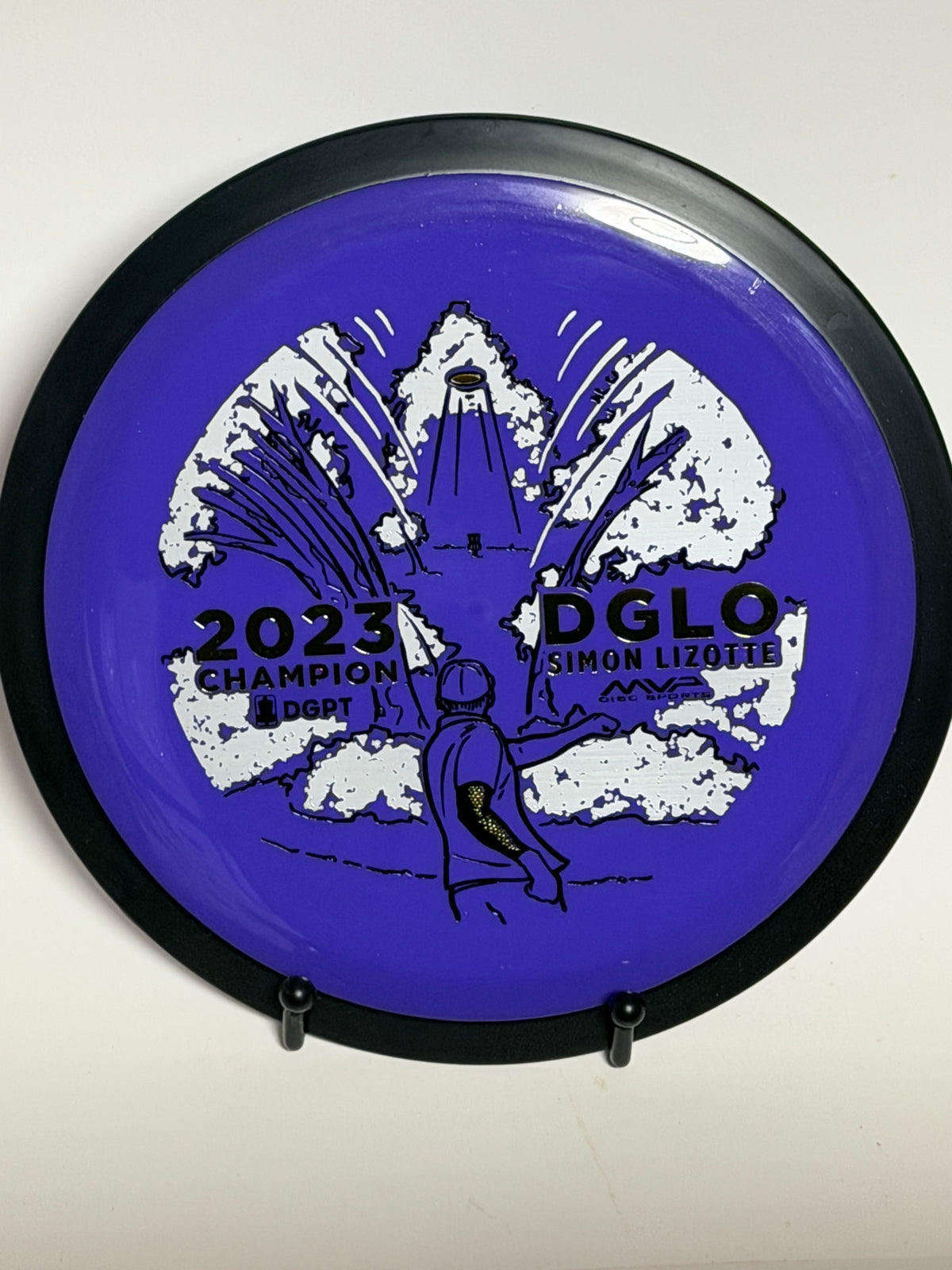 MVP Neutron Wave – 2023 DGLO Champion Simon Lizotte Stamp (Purple/Black Rim)