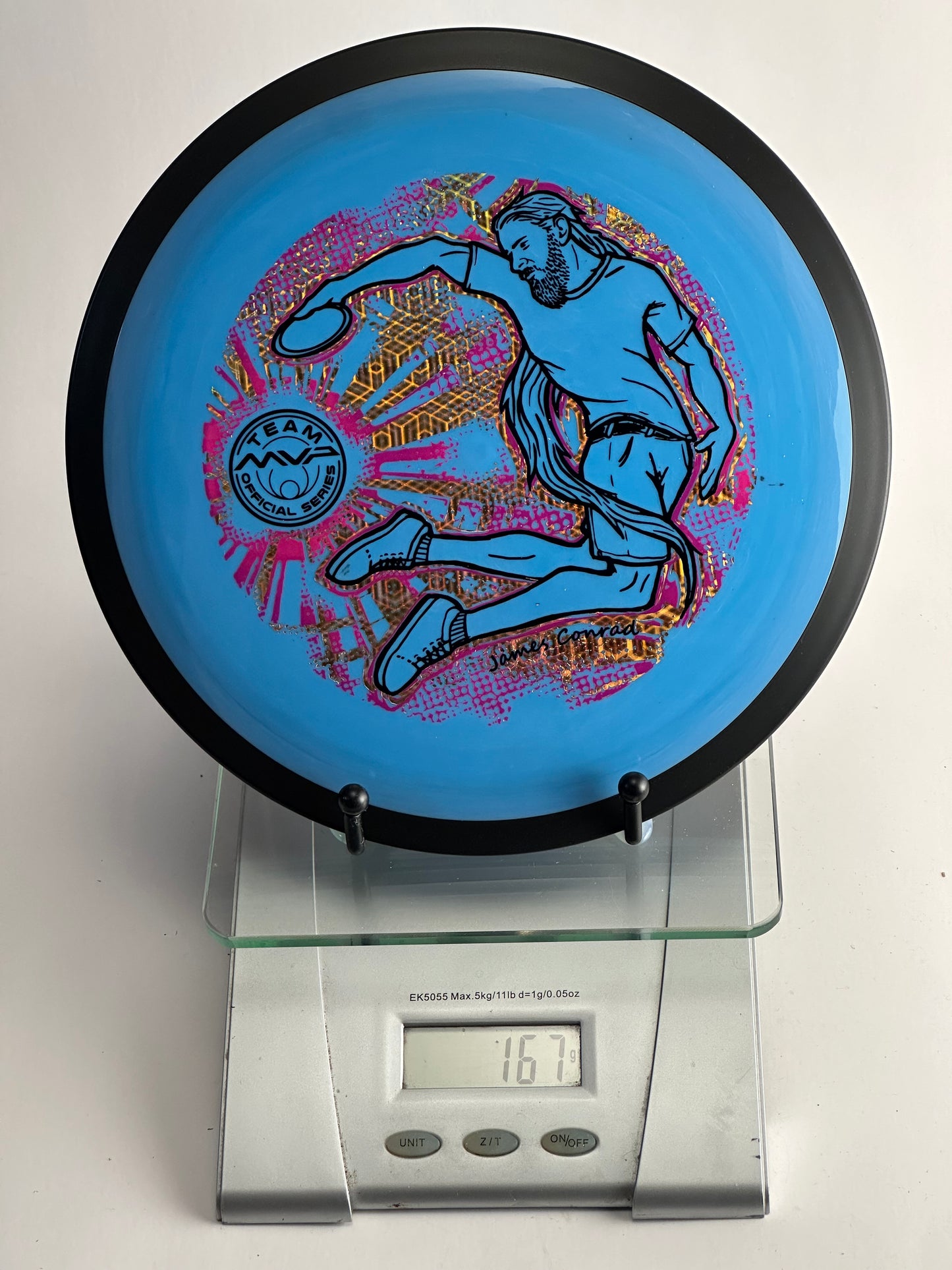MVP Zenith Neutron Team Series (James Conrad) Blue/Black Rim 167g