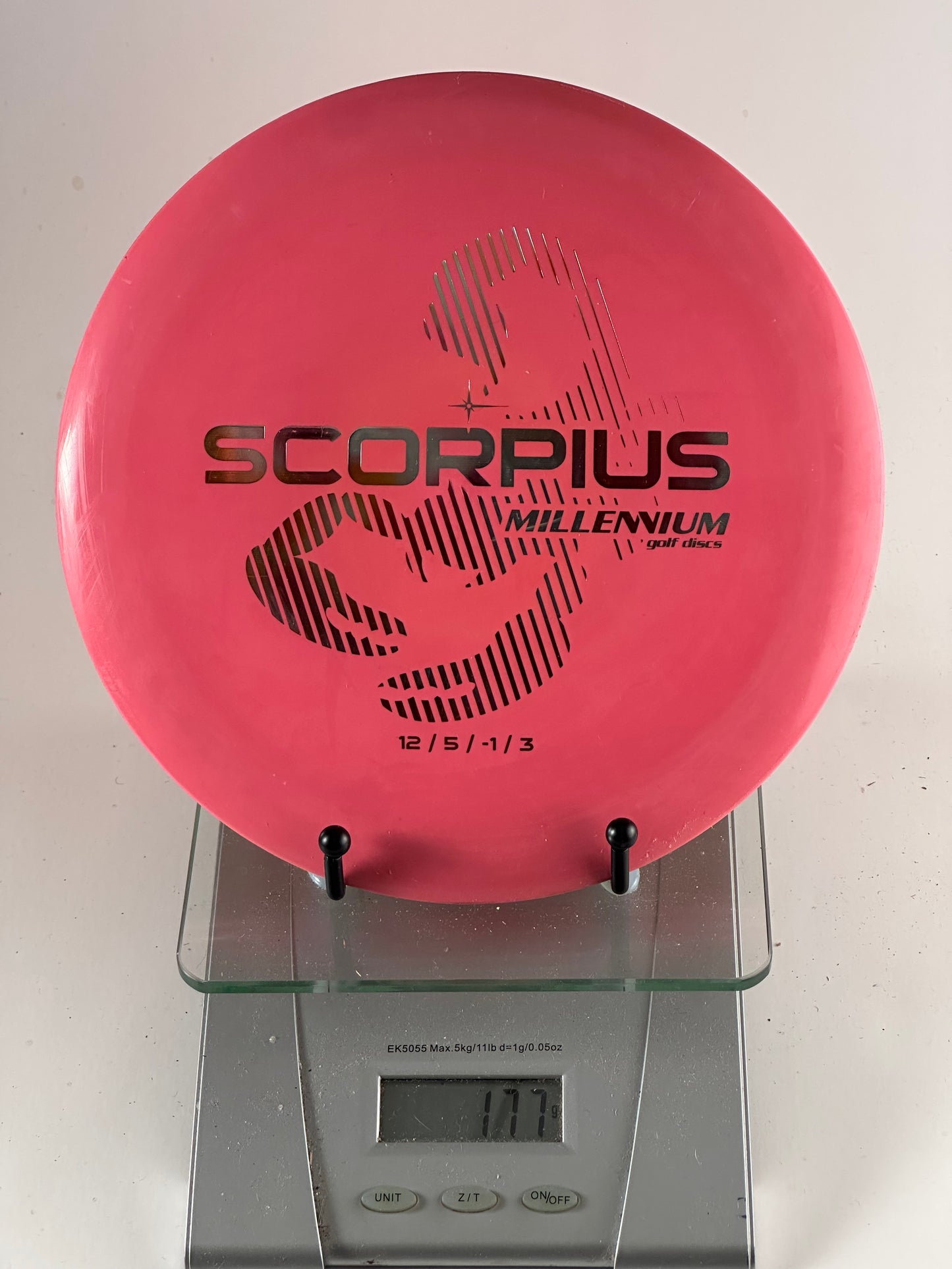 Millennium Scorpius Quantum Distance Driver - Pink