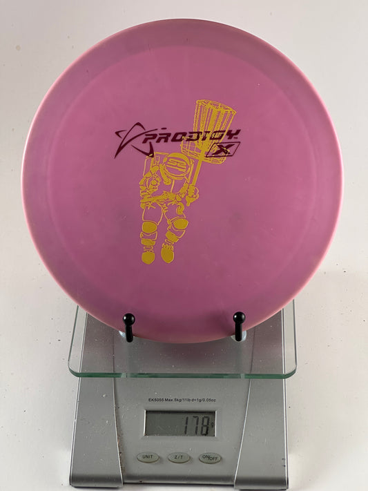 Prodigy H4 400 Plastic Fairway Driver (Pink/Purple) Robot Stamp
