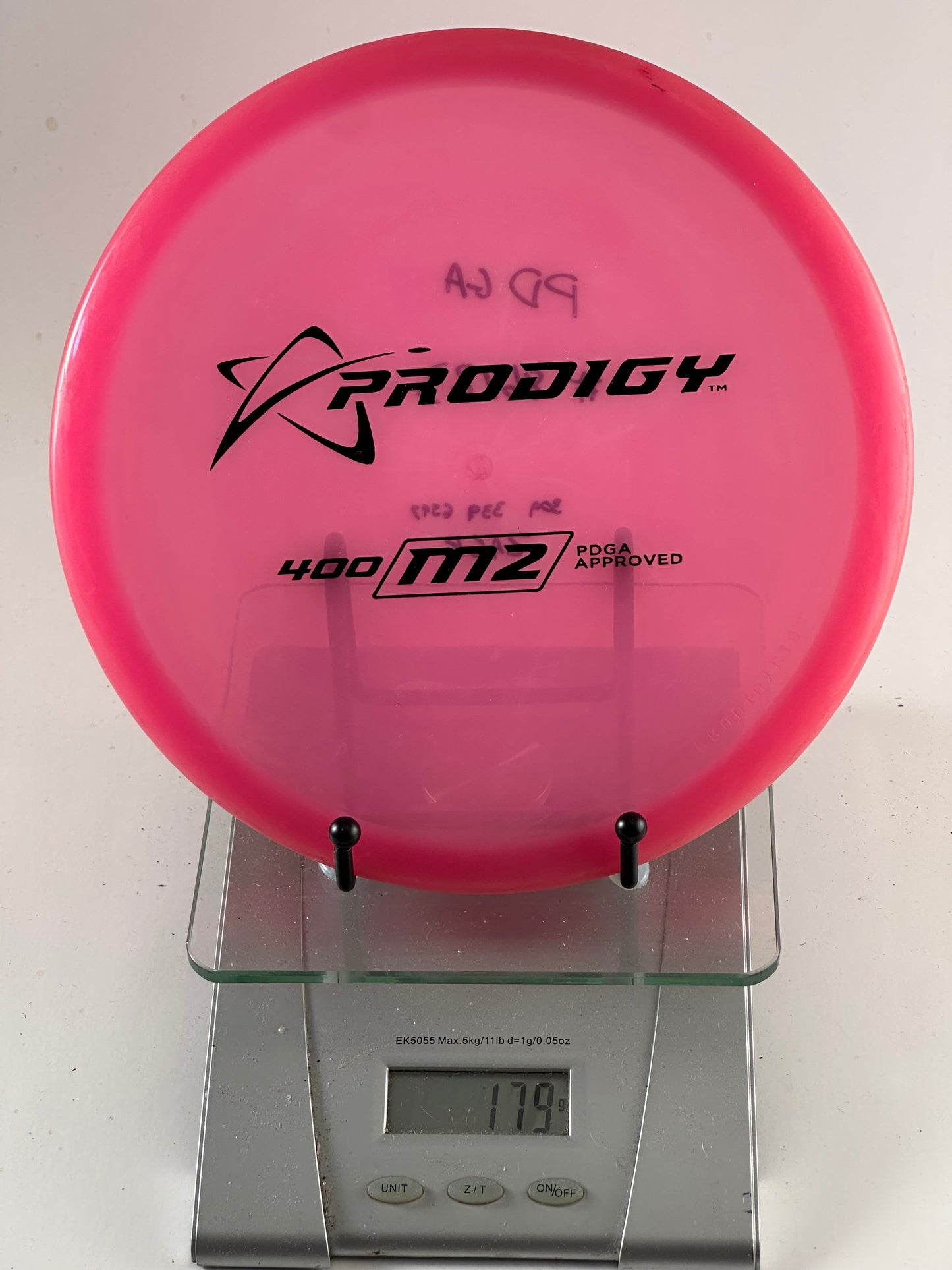 Prodigy M2 400 Plastic Midrange - Pink 179g