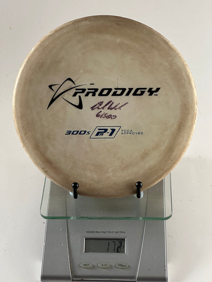 Prodigy PA-1 300S Overstable Beaded Putter/Approach - White