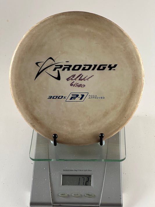 Prodigy PA-1 300S Overstable Beaded Putter/Approach - White