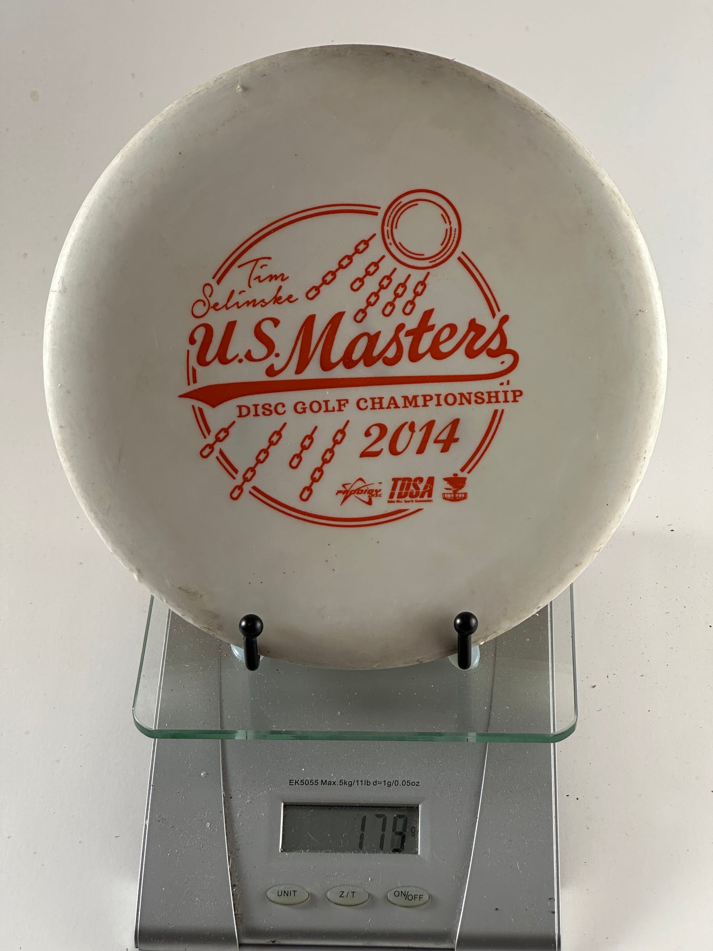 Prodigy PA-3 300 Plastic Putter/Approach – U.S. Masters 2014 Stamp (White)