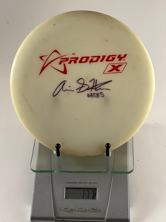 Prodigy PA-3 (X Plastic) Putter - White/Off-White, Prodigy X Stamp