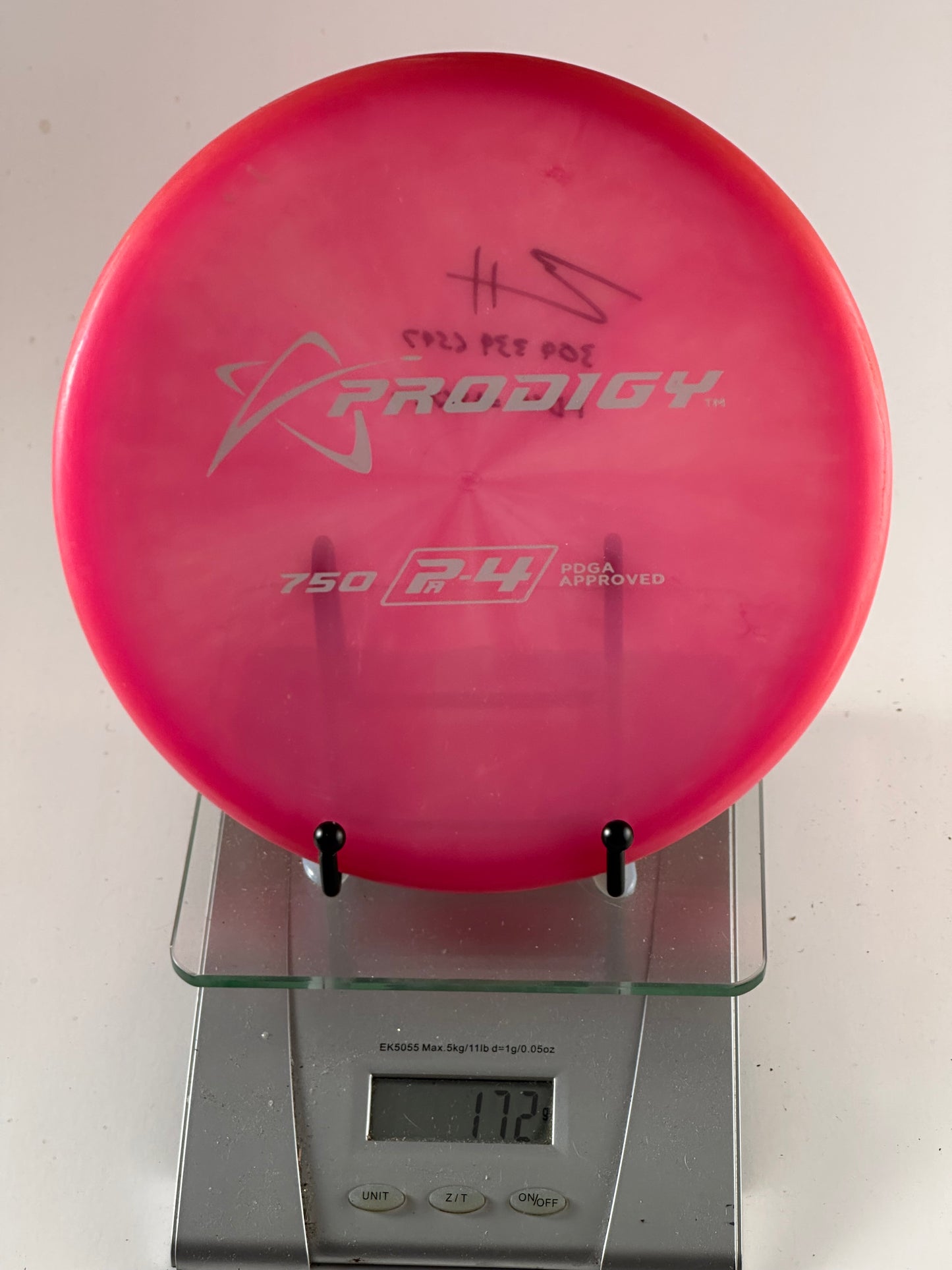 Prodigy PA-4 750 Approach Putter - Translucent Pink (169g)