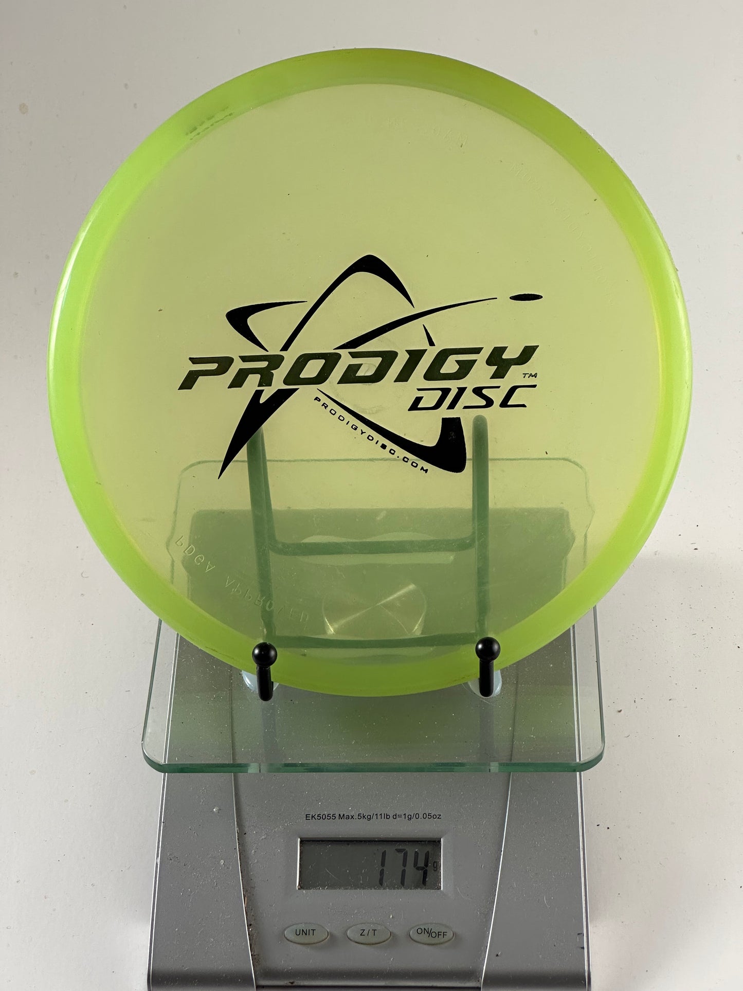 Prodigy PA-4 400 Plastic Approach Disc | Translucent Lime