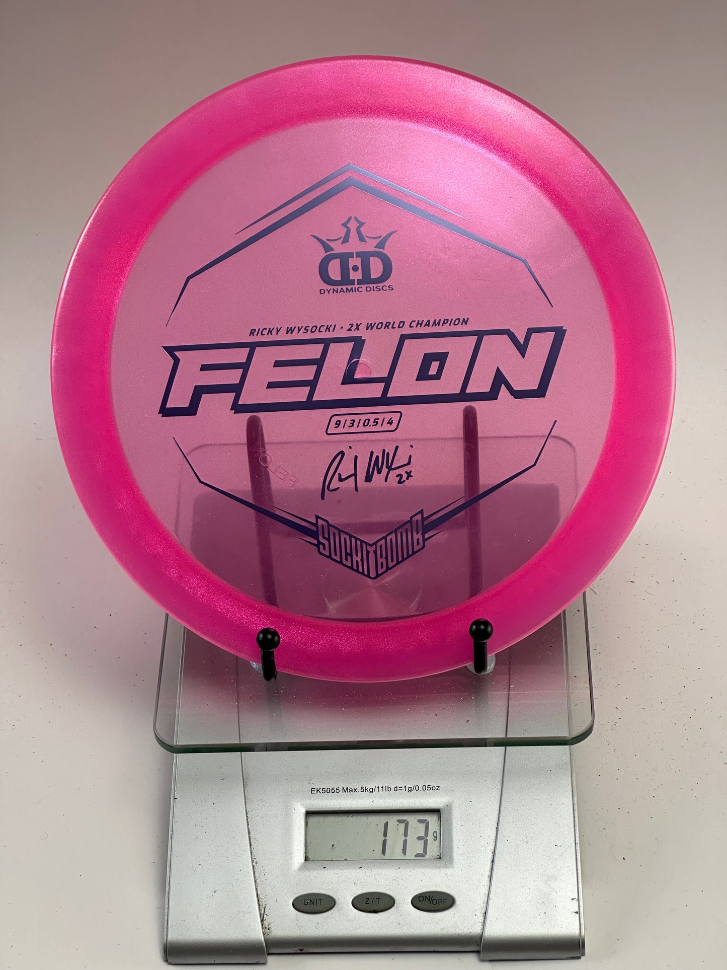 Dynamic Discs Felon Sockibomb Prototype Orbit Fuzion – Pink