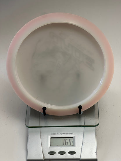 Latitude 64 Opto Jade (164g) – White w/ Pink Rim, Elephant Stamp