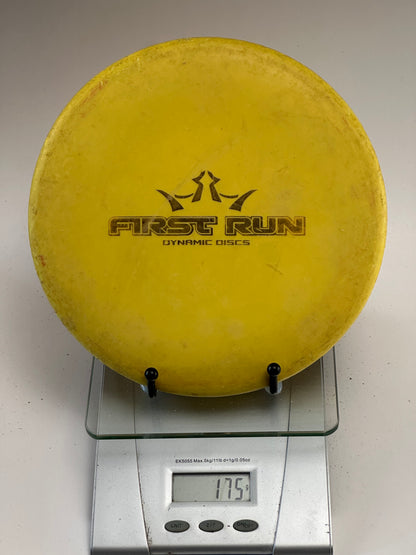 Dynamic Discs Judge First Run Classic Putter - Yellow