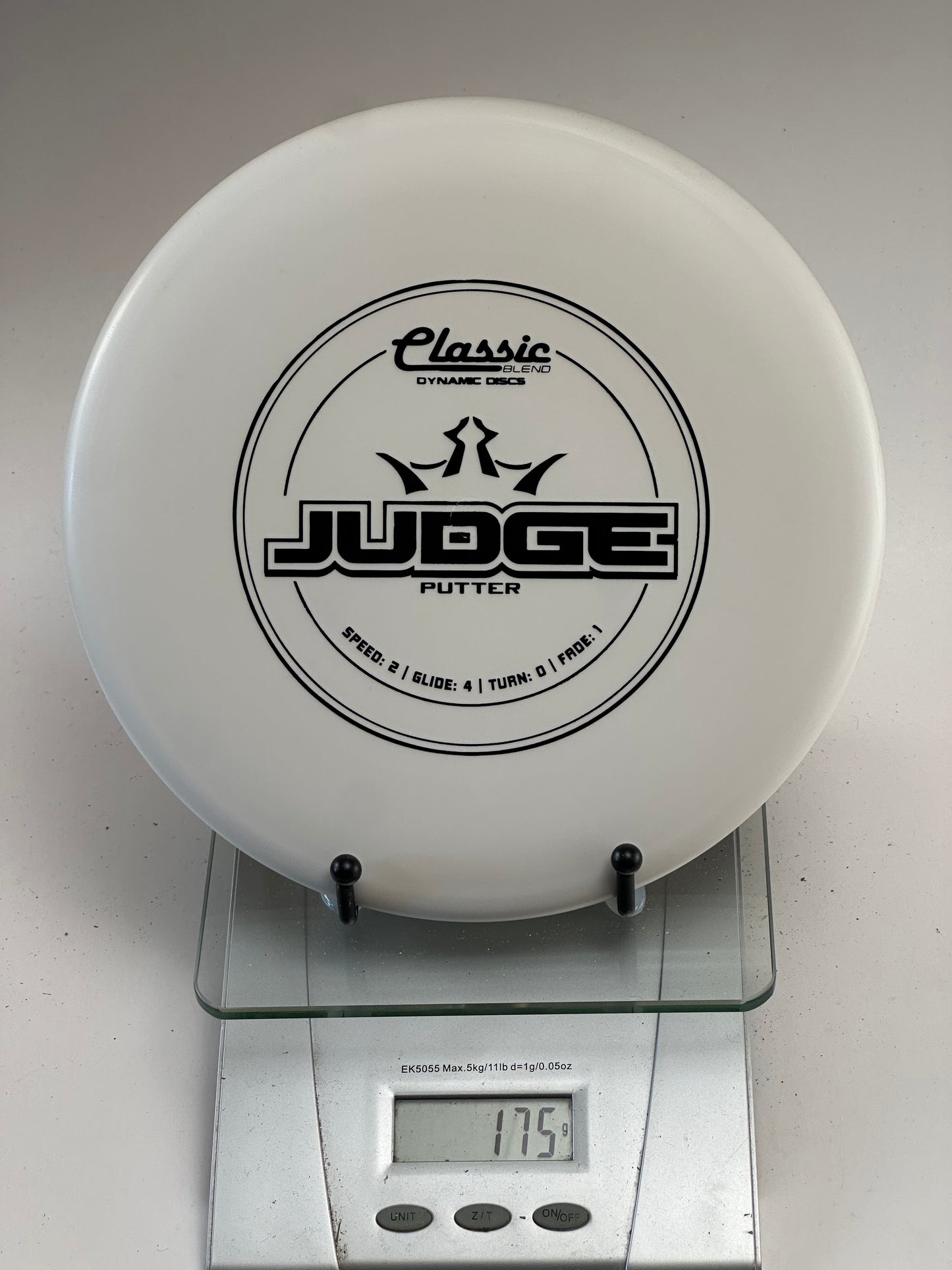 Dynamic Discs Judge Classic Blend Putter - White w/ Black Stamp