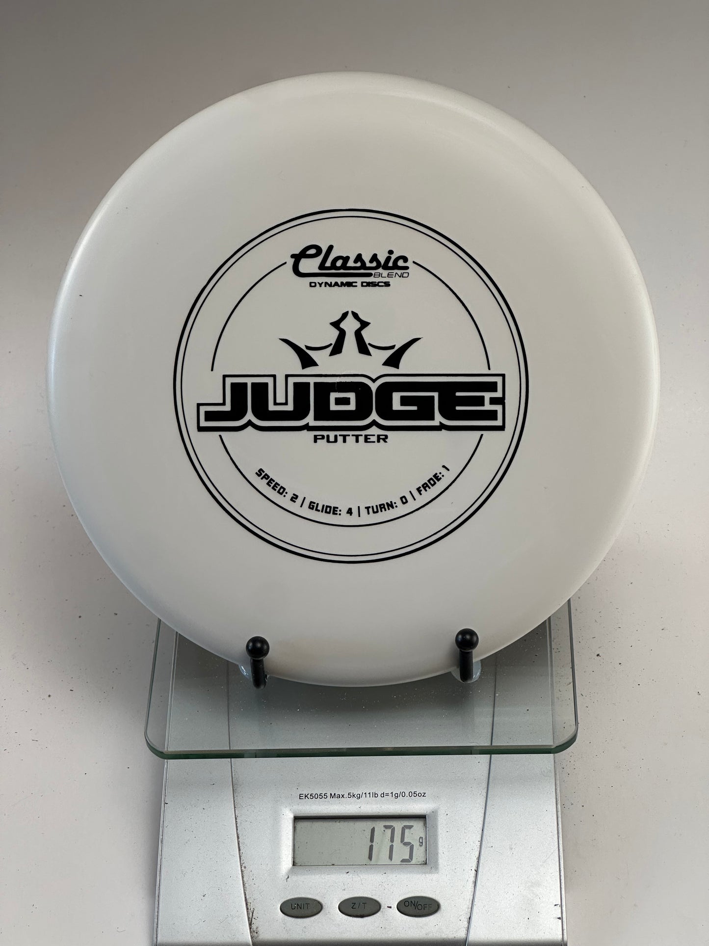 Dynamic Discs Judge Classic Blend Putter | White w/ Black Stamp